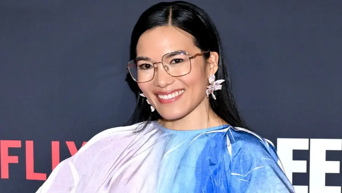 Nikki Hakuta: Biography, Age, Parents, Family, Heritage and Childhood